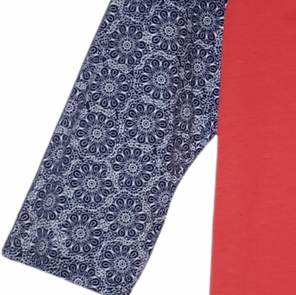 Lularoe womens XL Randy top pullover blue red. 268 - Picture 4 of 5